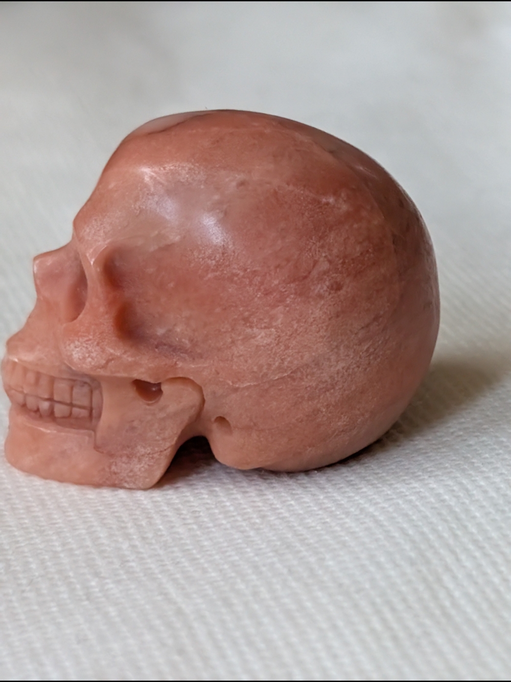 2" Pink Carmine Jade Hand Carved Stone Skull Natural Gemstone Memento Mori Girly - Picture 3 of 5